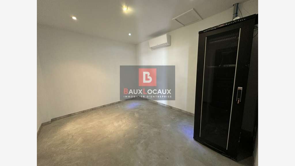 Bureaux de 153m² à vendre en ZA de Vedène
