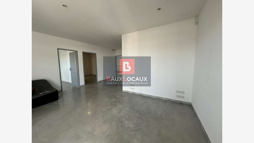 Bureaux de 153m² à vendre en ZA de Vedène