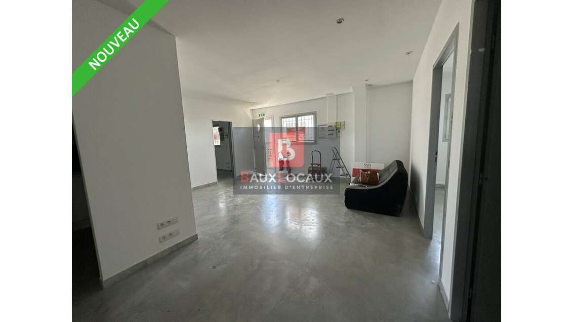 Bureaux de 153m² à vendre en ZA de Vedène