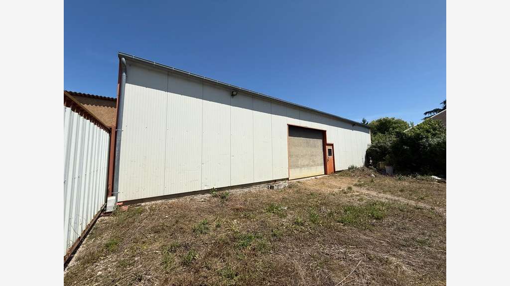 Bâtiment à vendre proche Venarey-les-Laumes
