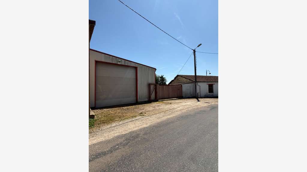Bâtiment à vendre proche Venarey-les-Laumes