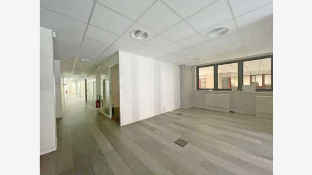 BUREAUX VENDUS LOUES