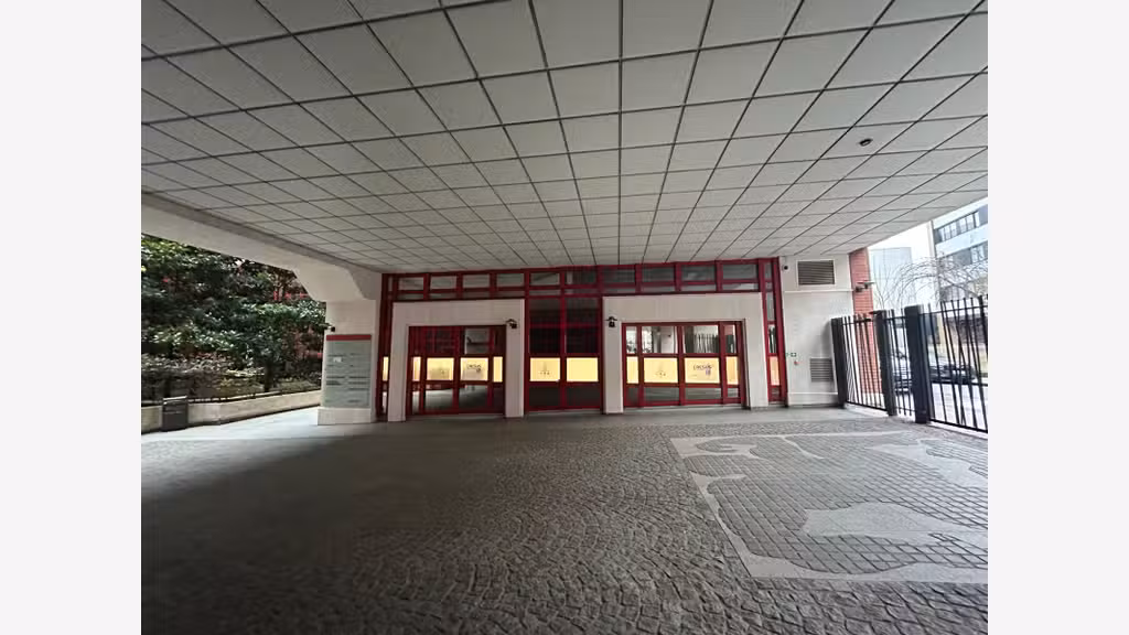 BUREAUX VENDUS OCCUPES