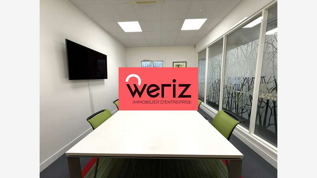 Location bureaux 170m² en RDC accès A8 à Venelles 