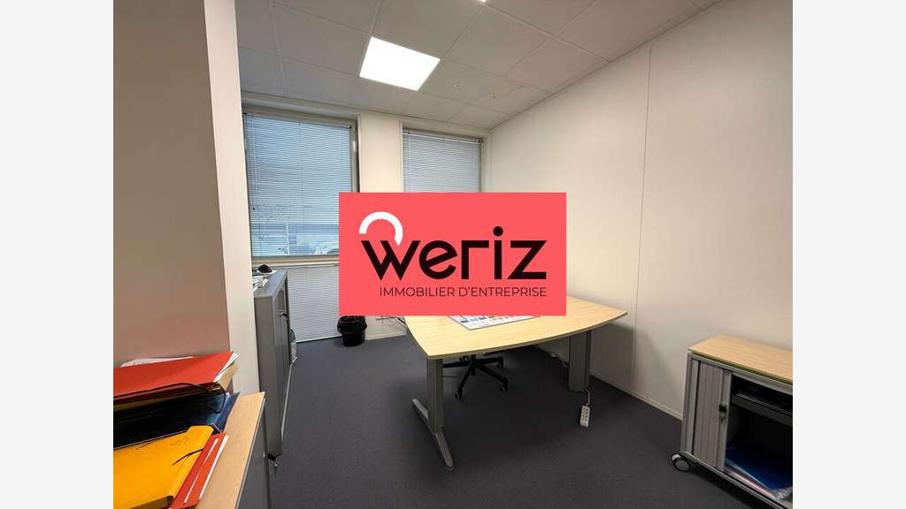 Location bureaux 170m² en RDC accès A8 à Venelles 