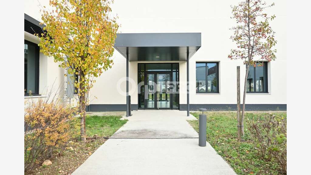 Bureau 657m² à vendre à Vénissieux centre