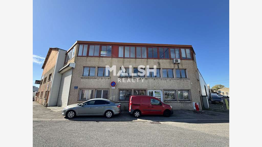 Bureaux à louer ou à vendre 130m² à Vénissieux