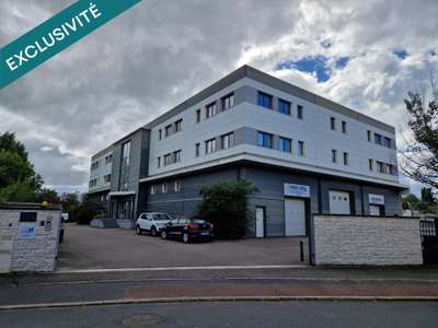 Vente bureau 54m² ZA proche gare d'Achères