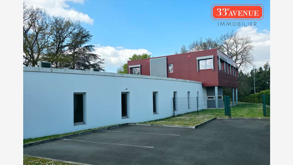 Vente bureaux 800m² à Villenave-d'Ornon rocade