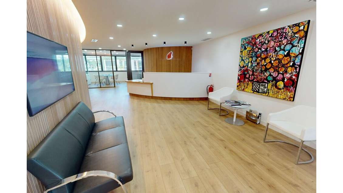 Vente bureaux 393m² à Villeneuve-Loubet N7