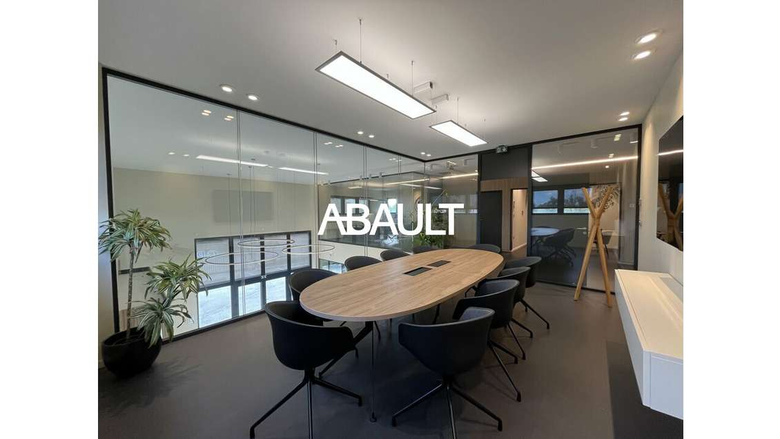Bureaux meublés à vendre à Villeneuve-Tolosane