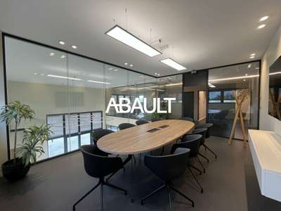 Bureaux meublés à vendre à Villeneuve-Tolosane