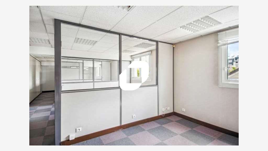 Vente Bureaux 185m² Villeparisis