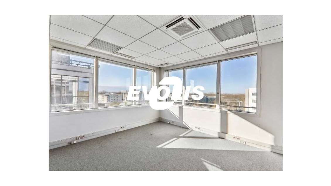 Vente Bureaux 1588m² Villepinte