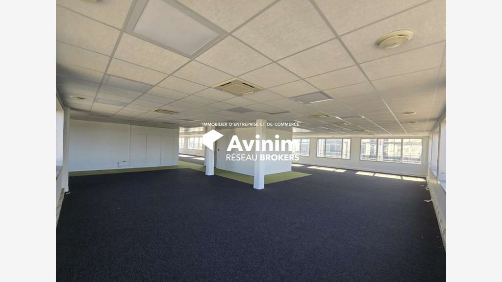 À vendre bureaux Villepinte (93) – Paris Nord 2