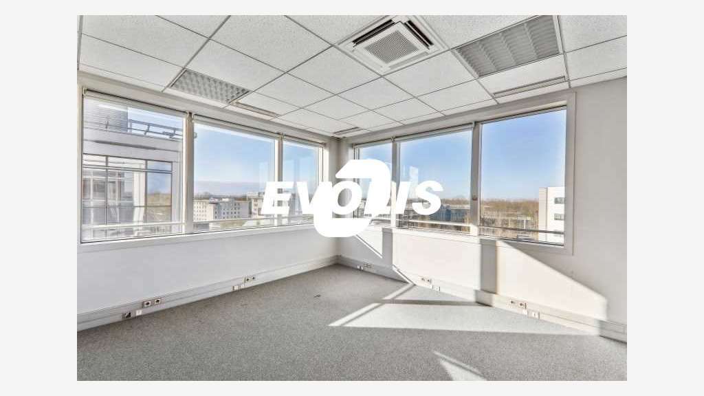 Vente Bureaux 1588m² Villepinte