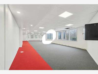 Vente Bureaux 772m² Villepinte