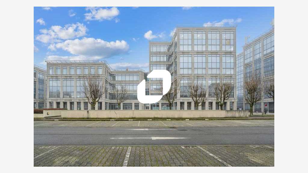 Vente Bureaux 772m² Villepinte