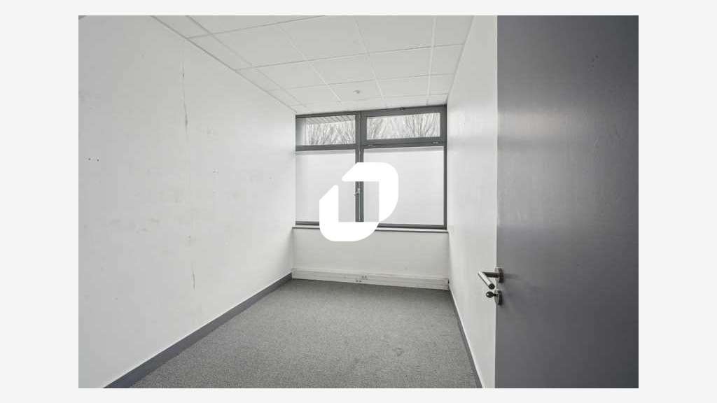 Vente Bureaux 165m² Villepinte