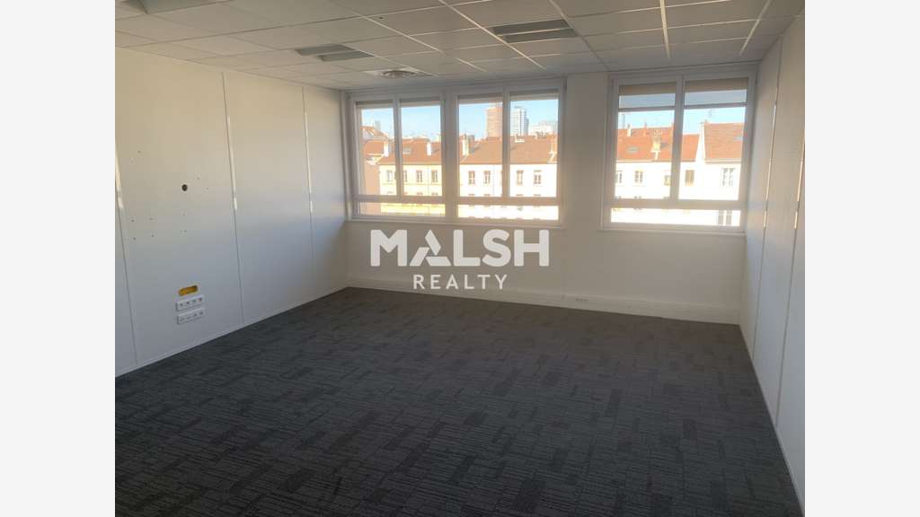 Bureaux de 280m² à vendre à Villeurbanne