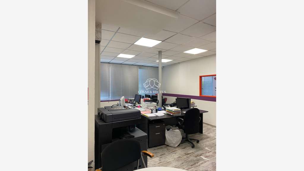 Bureaux 93m² RDC à vendre sur Villeurbanne