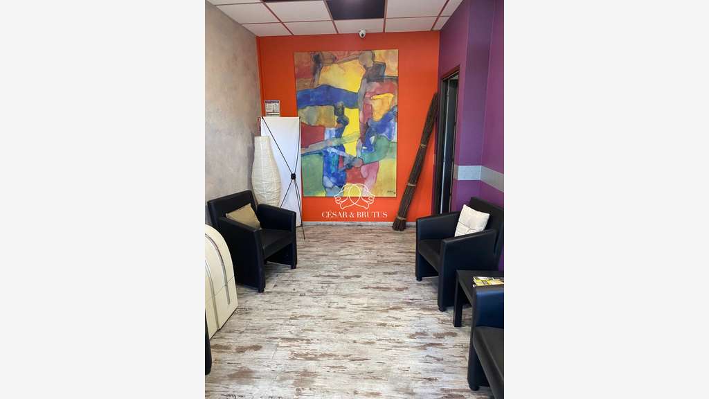 Bureaux 93m² RDC à vendre sur Villeurbanne
