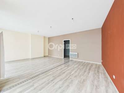 Local commercial de 42 m² - centre-ville de Vinay