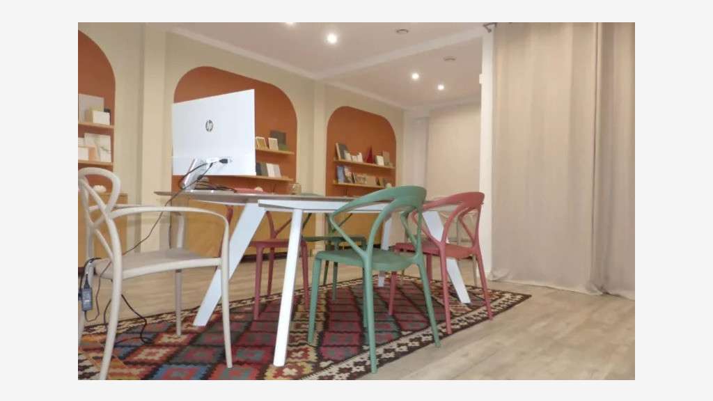 Vente Local professionnel 95m² en duplex Vincennes