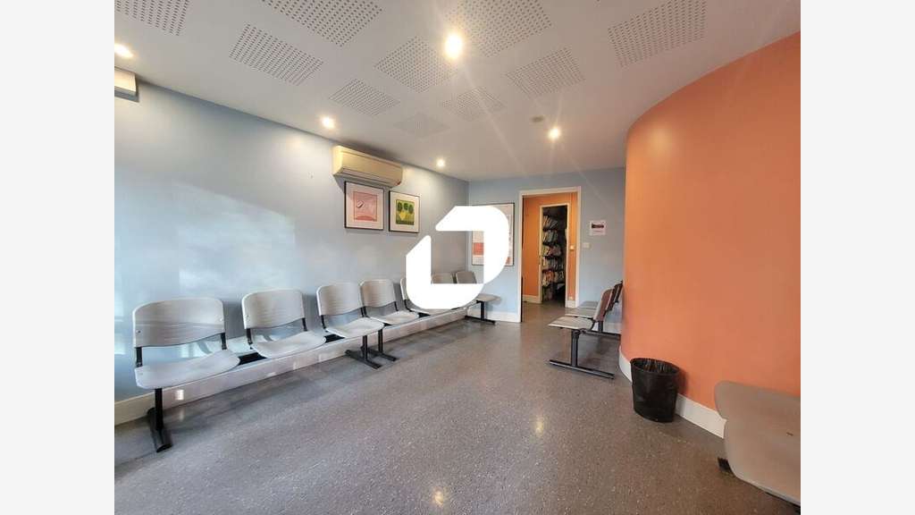 Vente Bureaux 97m² Viry chatillon