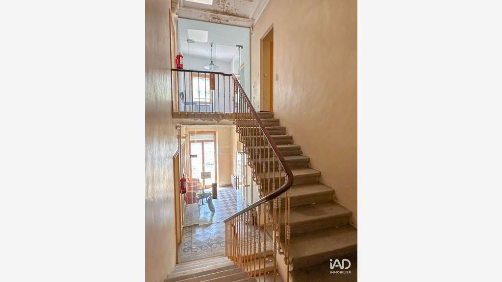 Vente immeuble de 297m² à rénover à Viviers centre