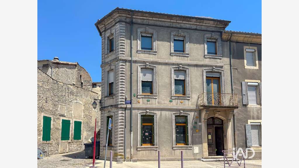 Vente immeuble de 297m² à rénover à Viviers centre