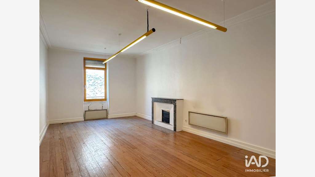 Vente immeuble de 297m² à rénover à Viviers centre