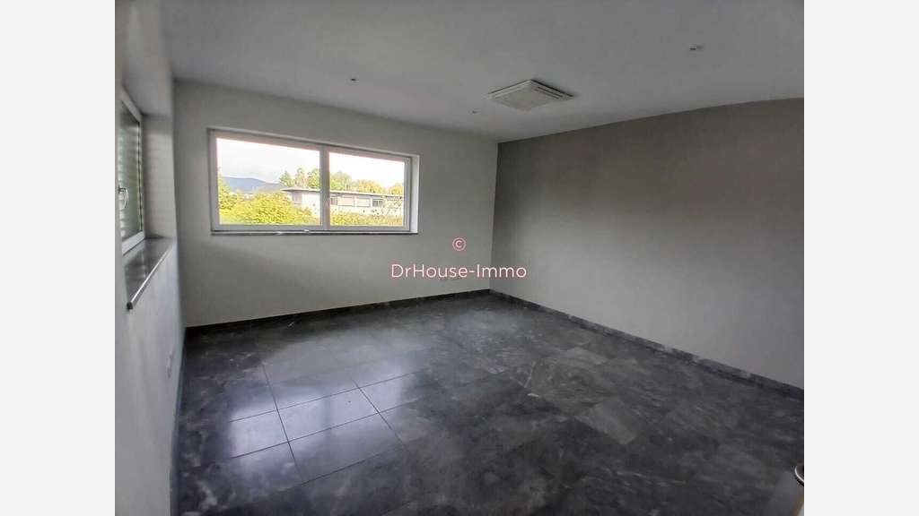 Bâtiment clé en main 365m² à Wettolsheim