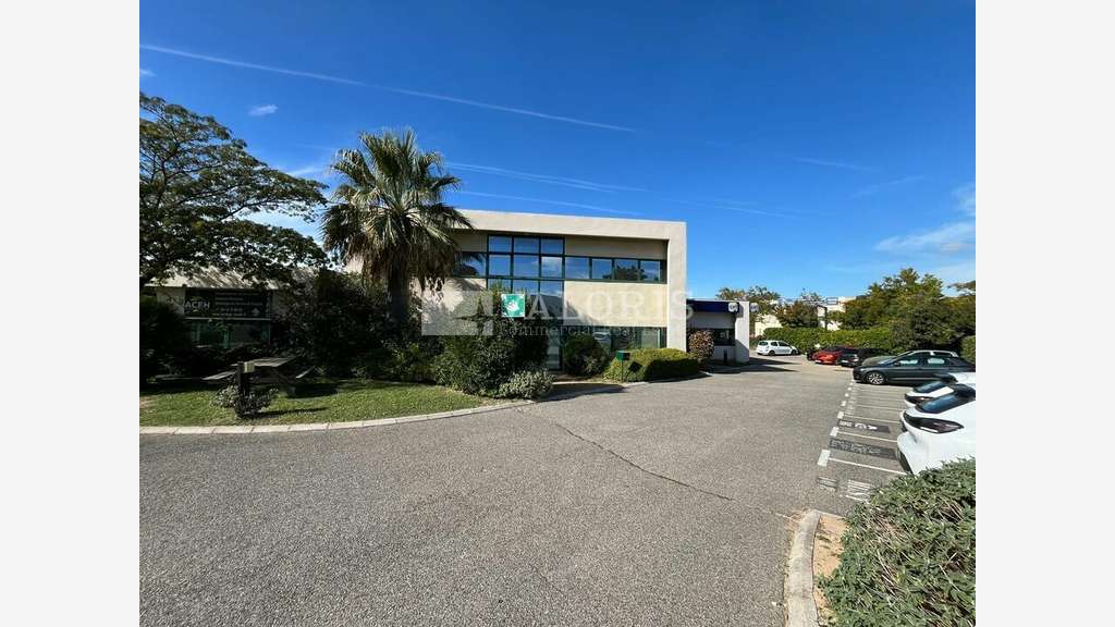 Bureaux 269m² R+1 à vendre aux Pennes Mirabeau