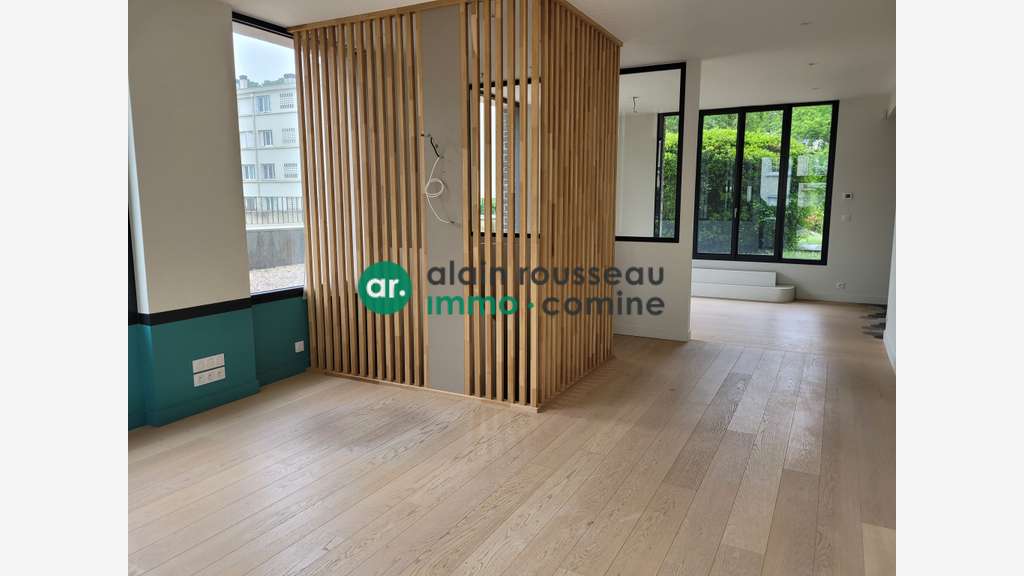 Vente bureaux 110m² RDC à Nantes Beauséjour
