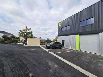 Vente local neuf 552m² à Saint Barthelemy d'Anjou