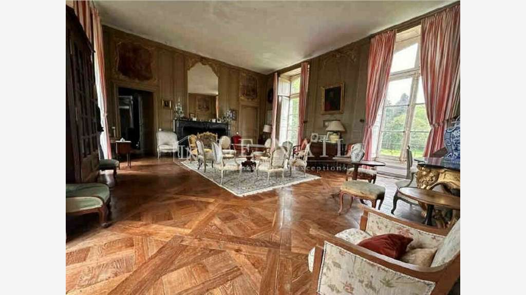 A vendre domaine de 750m² à Guegon