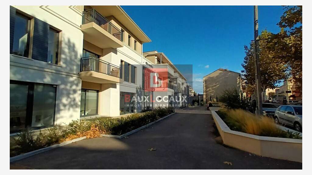 Bureaux de 110m² à vendre à Châteaurenard