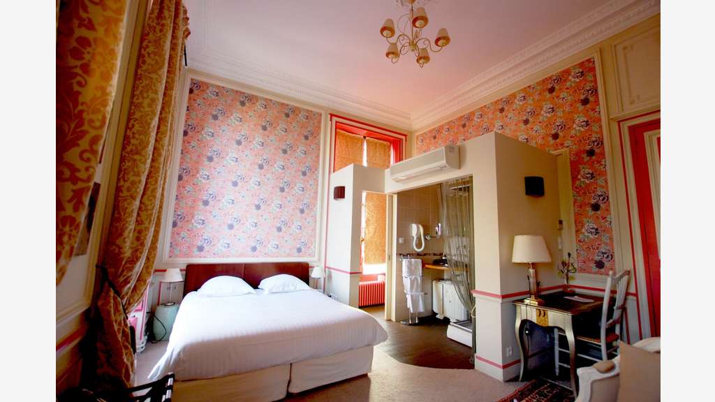 Av demeure bar restaurant chambres à Châtellerault