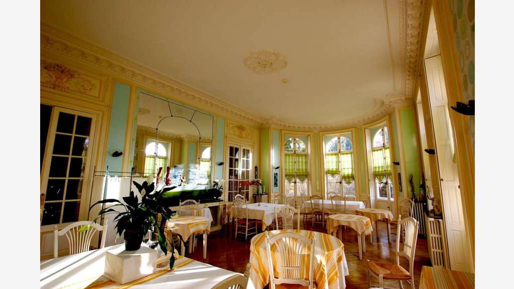 Av demeure bar restaurant chambres à Châtellerault