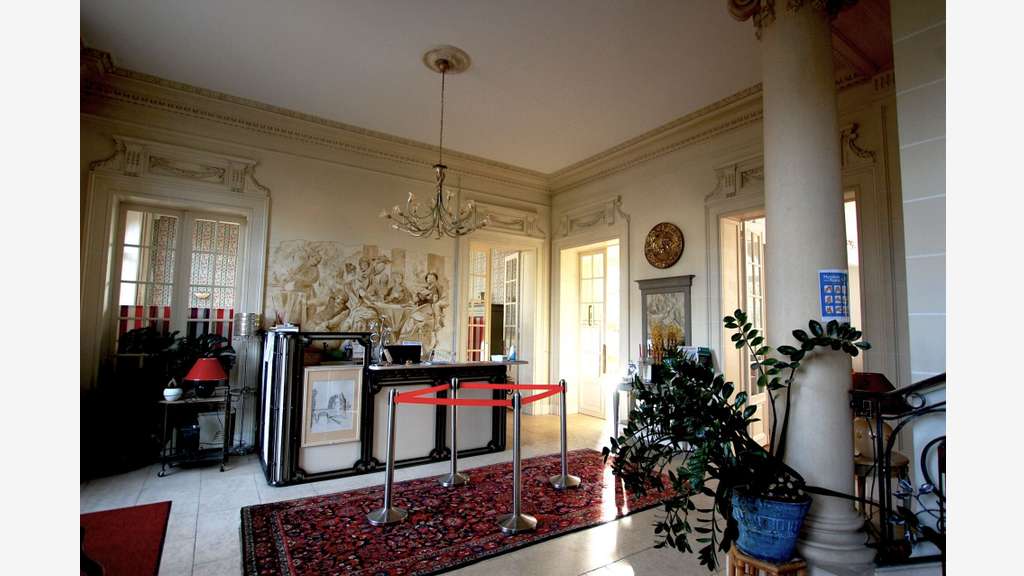 Av demeure bar restaurant chambres à Châtellerault