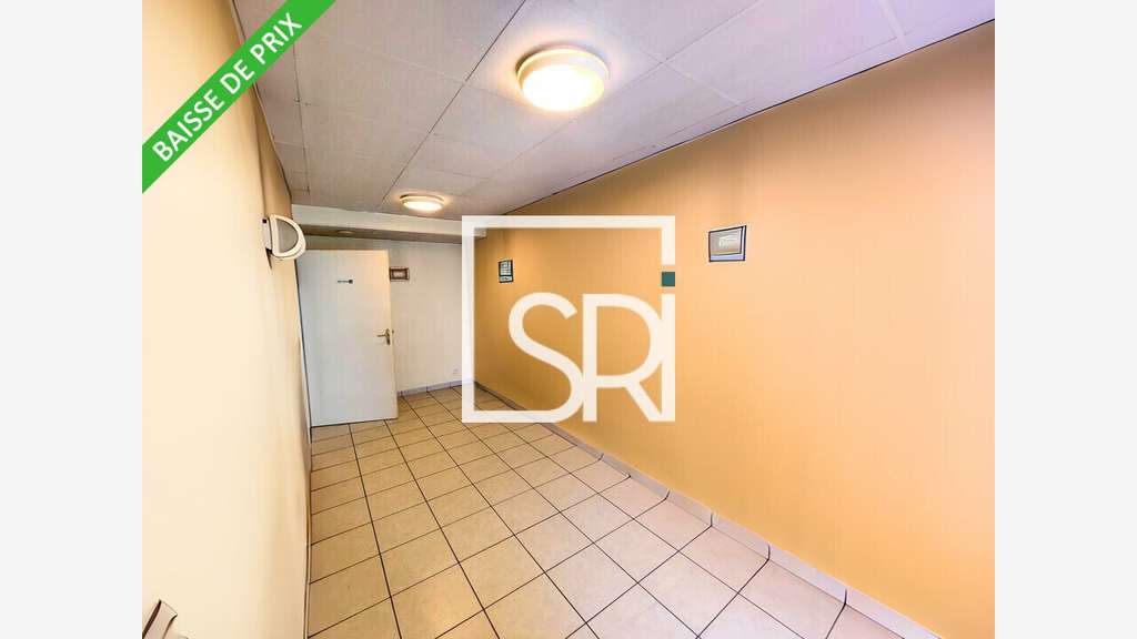 Bureaux 111m² à vendre enn RDC à Clermont Ferrand