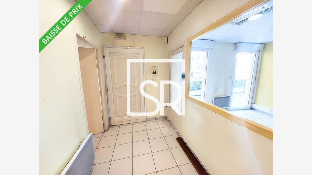 Bureaux 111m² à vendre enn RDC à Clermont Ferrand