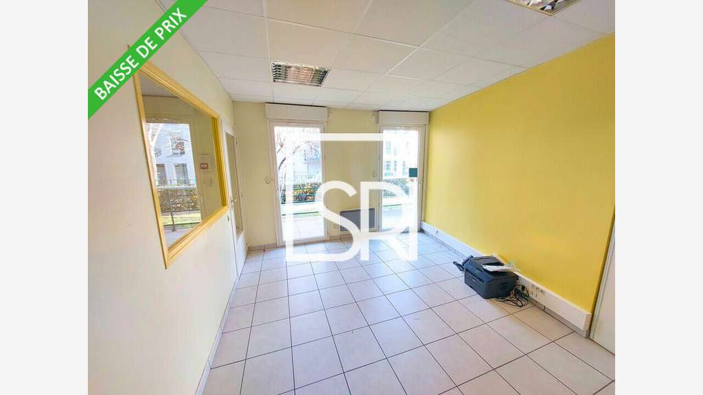 Bureaux 111m² à vendre enn RDC à Clermont Ferrand