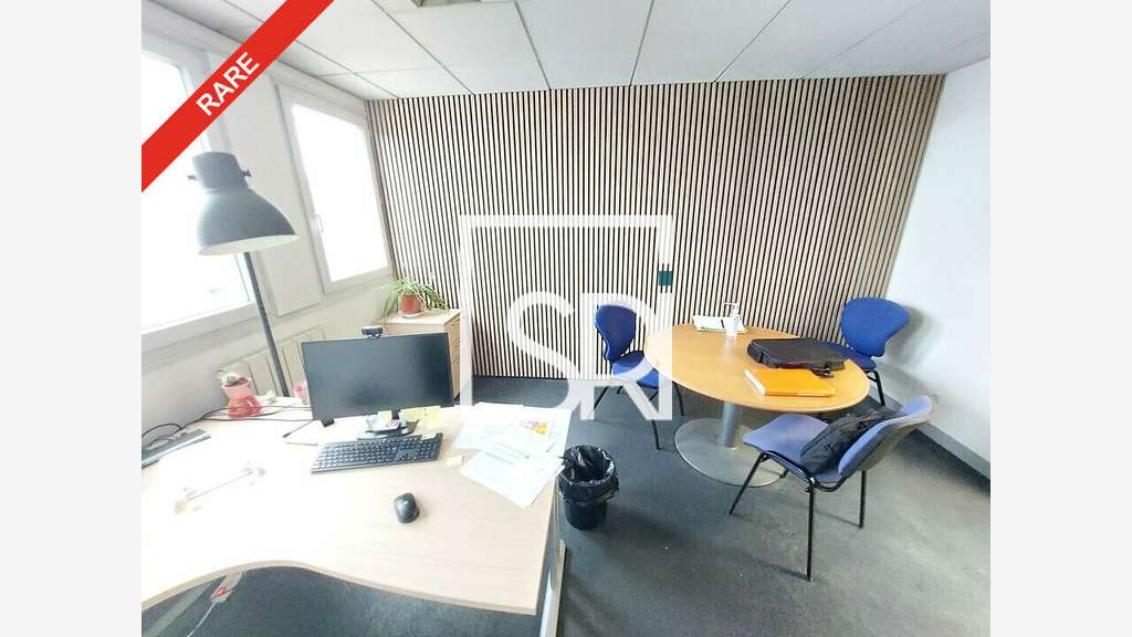 Bureaux 575m² à vendre + parking Clermont Ferrand