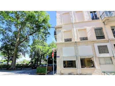 Cession droit au bail Locaux commerciaux - Boutiques à Lyon 7e