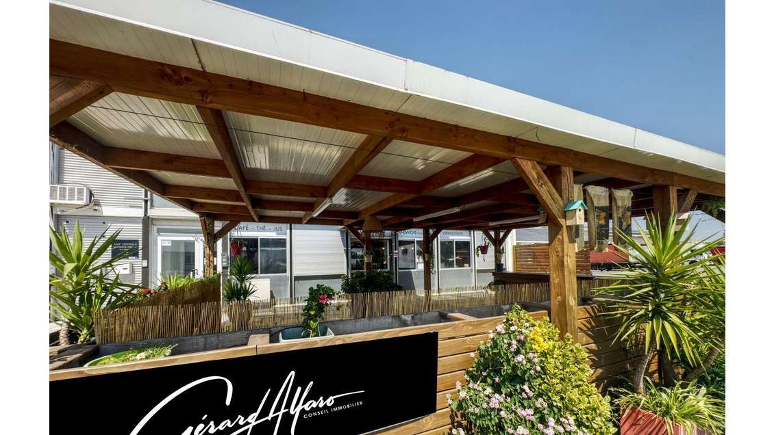 Cède bail restauration rapide de 200m² à Nîmes