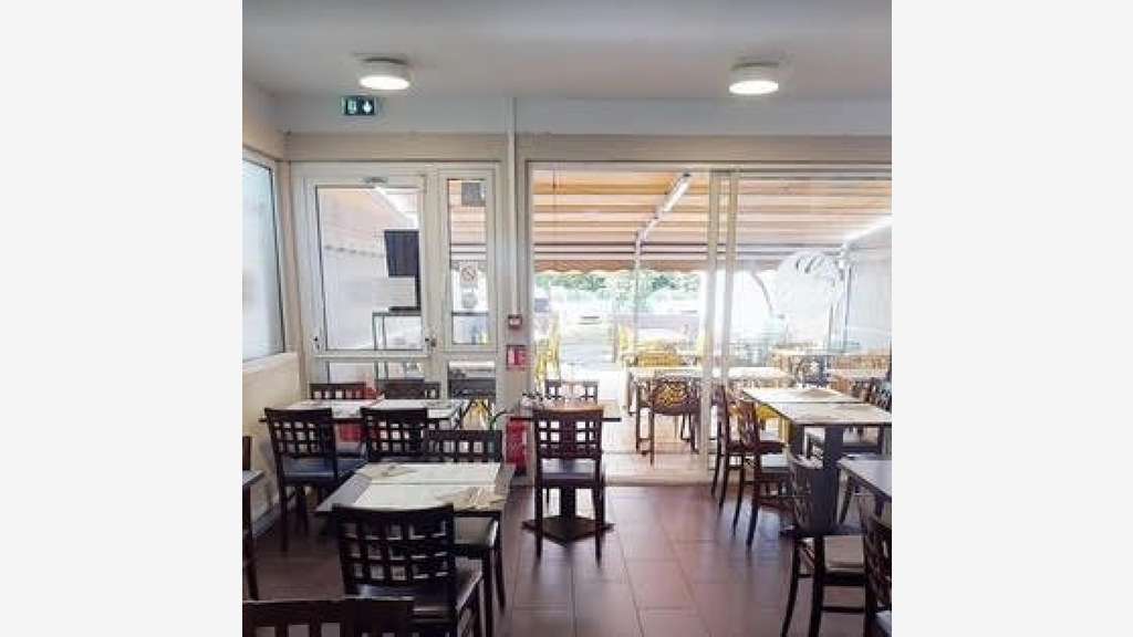 Vente murs crêperie 76m² centre thermal Amnéville