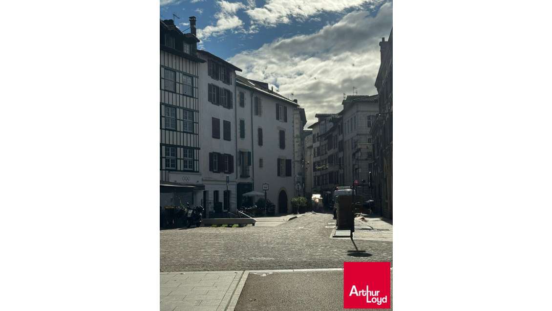 Cession droit au bail local de 75m² à Bayonne