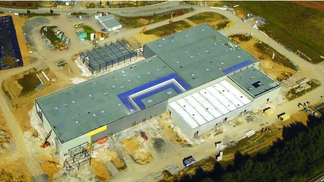 À vendre ensemble immobilier de 10 068m² à Comines